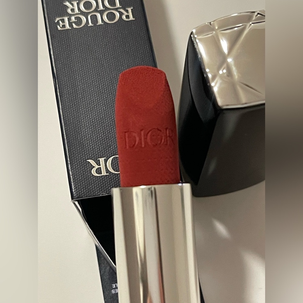 DIOR 
Rouge Dior Refillable Lipstick 💄 Colour-720 Icone - the iconic rosewood